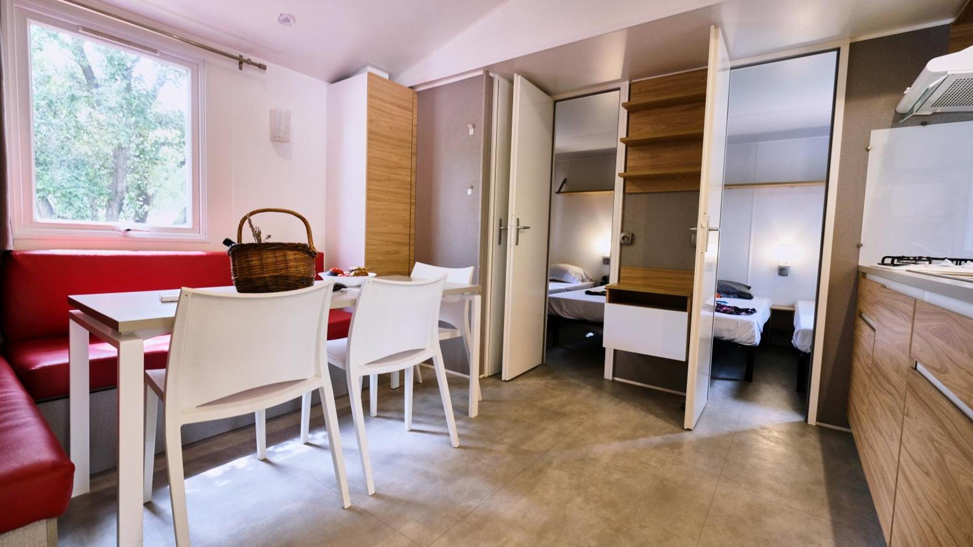 Domaine Les Chenes Blancs Otel Saint-Saturnin-lès-Apt Dış mekan fotoğraf