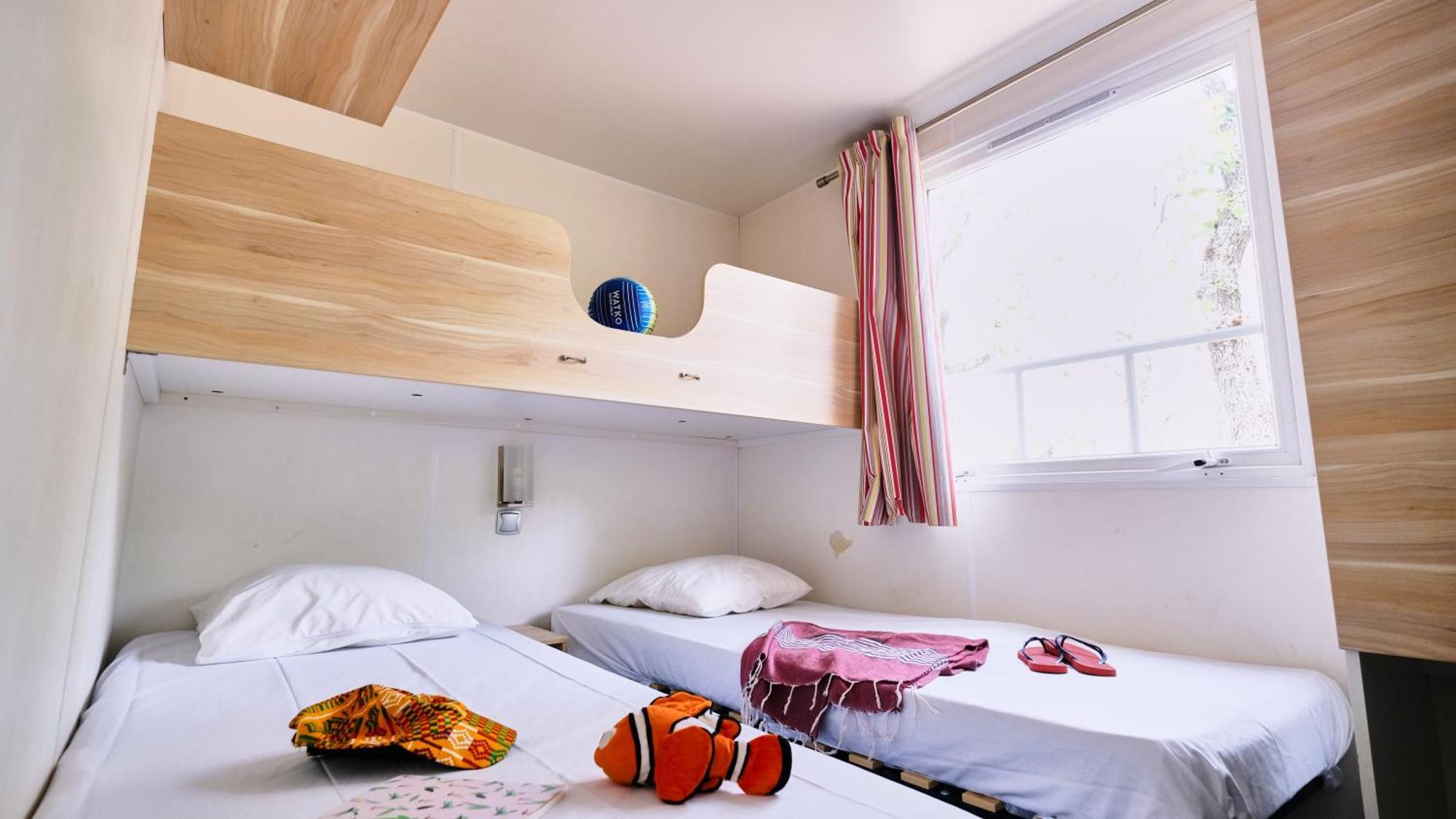 Domaine Les Chenes Blancs Otel Saint-Saturnin-lès-Apt Dış mekan fotoğraf